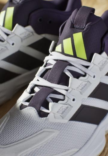 Кроссовки для зала