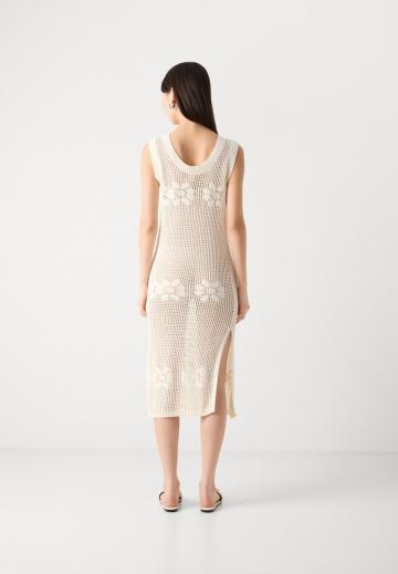 Пляжное платье