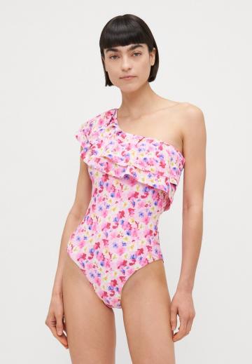 Слитный купальник