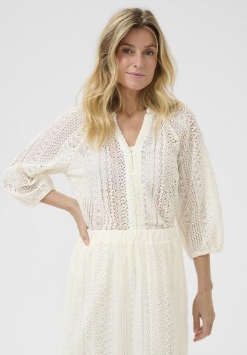 Кружевная блузка