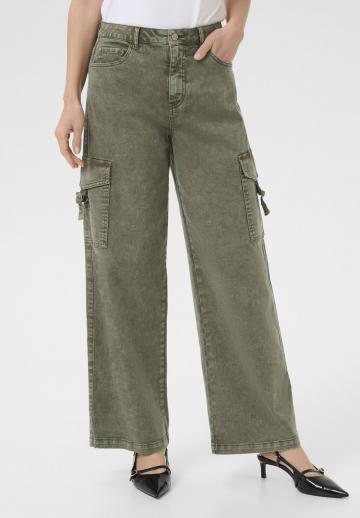 Клешеные джинсы