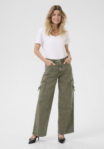 Клешеные джинсы