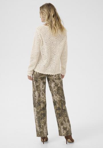 Вязаная кофта