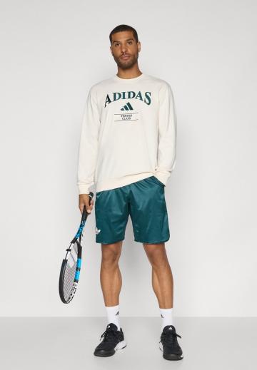 Спортивная кофта