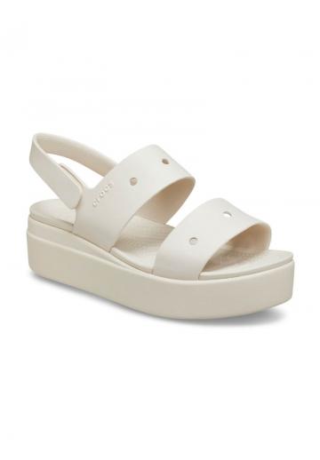 Босоножки на танкетке