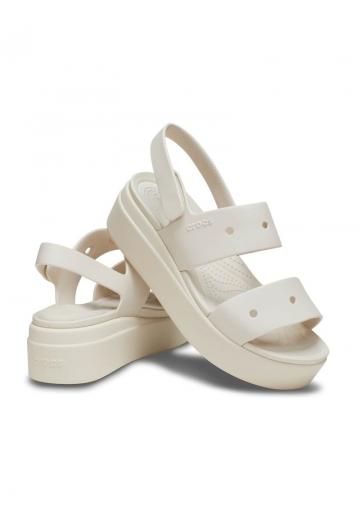 Босоножки на танкетке