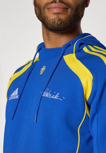 Спортивная кофта