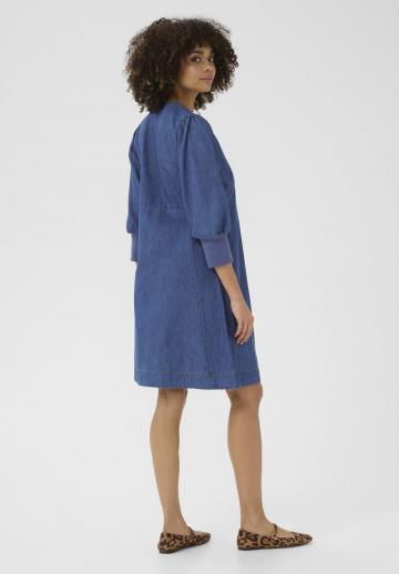 Джинсовое платье