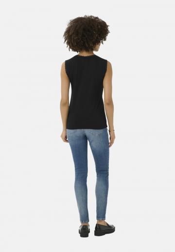 Блузка без рукавов