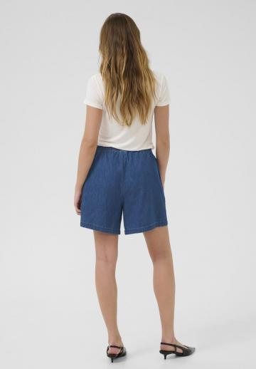 Джинсовые шорты