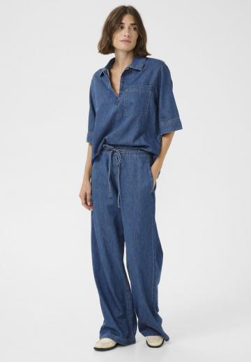 Свободные джинсы