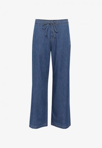 Свободные джинсы