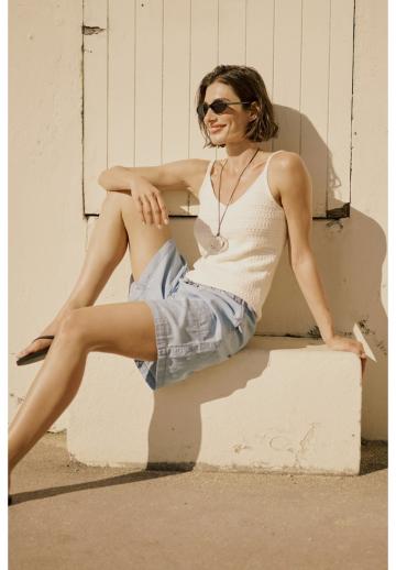 Топ на бретельках