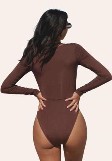 Слитный купальник