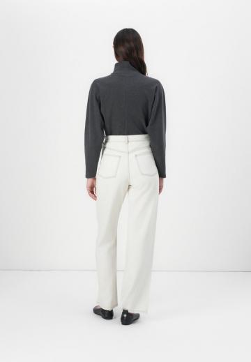 Свободные джинсы