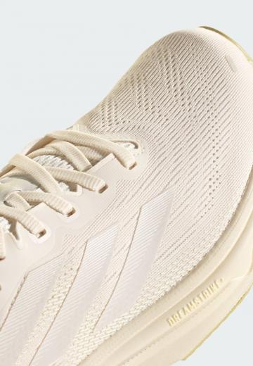 Беговые кроссовки