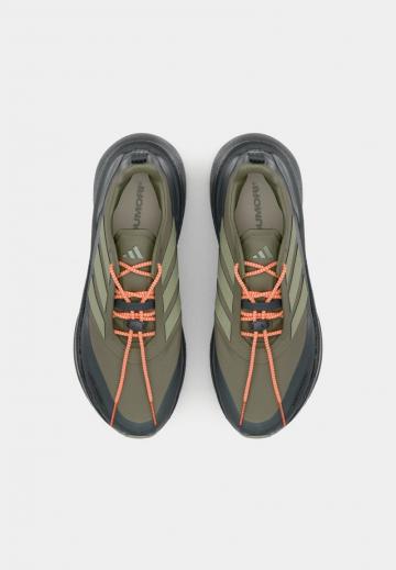 Беговые кроссовки