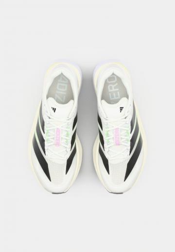 Беговые кроссовки