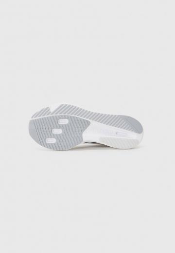 Беговые кроссовки