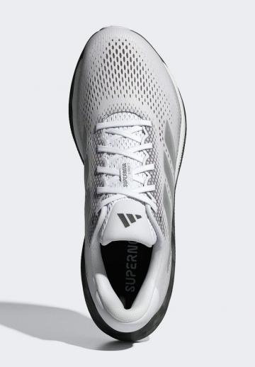 Беговые кроссовки