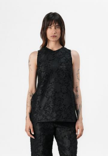 Блузка без рукавов