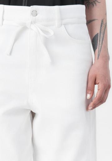 Свободные джинсы