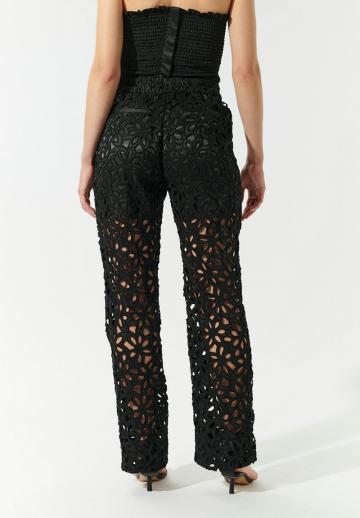 Прямые брюки