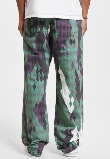 Прямые джинсы