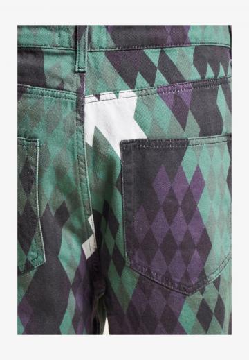 Прямые джинсы