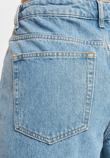 Свободные джинсы