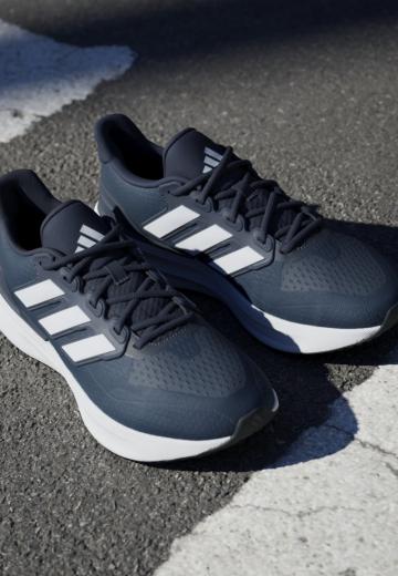 Беговые кроссовки