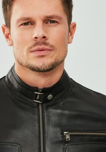 Кожаная куртка