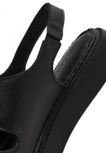 Босоножки на платформе