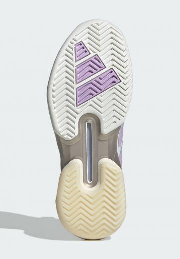 Теннисные кроссовки