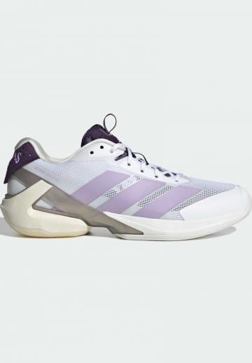 Теннисные кроссовки