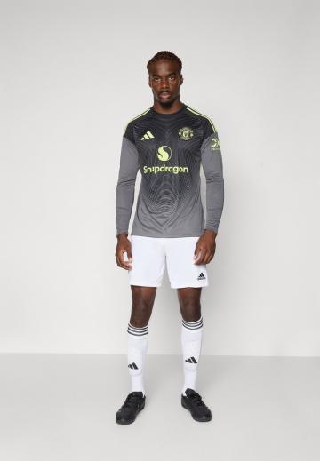 Спортивная форма