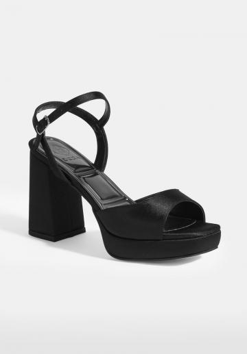 Босоножки на платформе