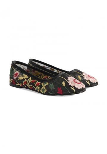 Спортивные балетки