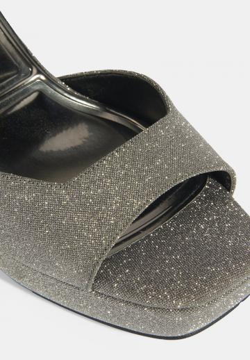 Босоножки на платформе