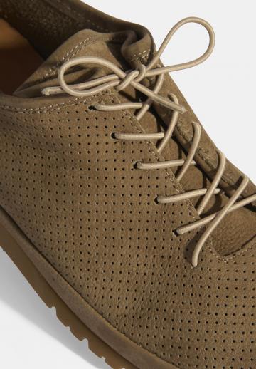 Ботинки на шнуровке