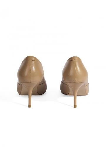 Туфли на высоком каблуке