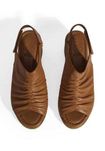 Гандбольные кроссовки