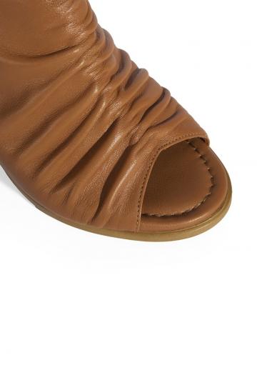 Гандбольные кроссовки