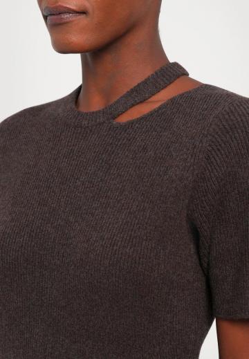 Вязаное платье