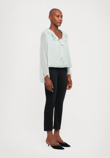 Шифоновая блузка