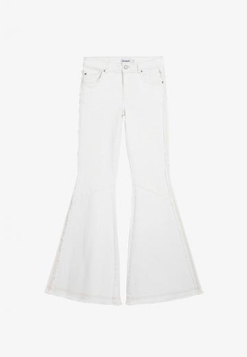 Клешеные джинсы