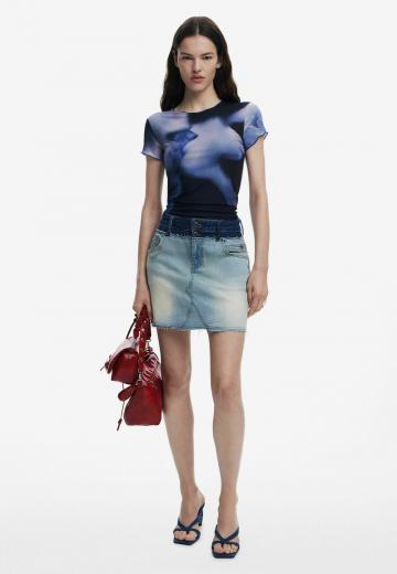 Юбка с накладными карманами