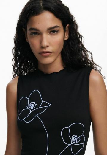 Короткое платье