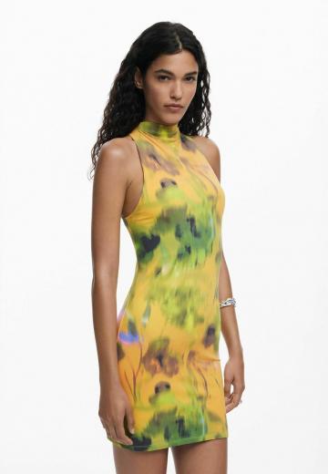 Короткое платье