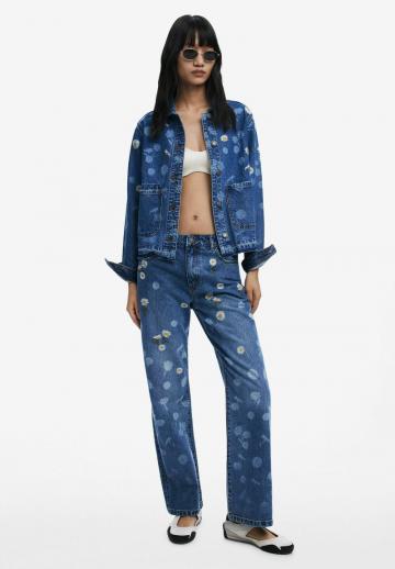 Джинсовая куртка